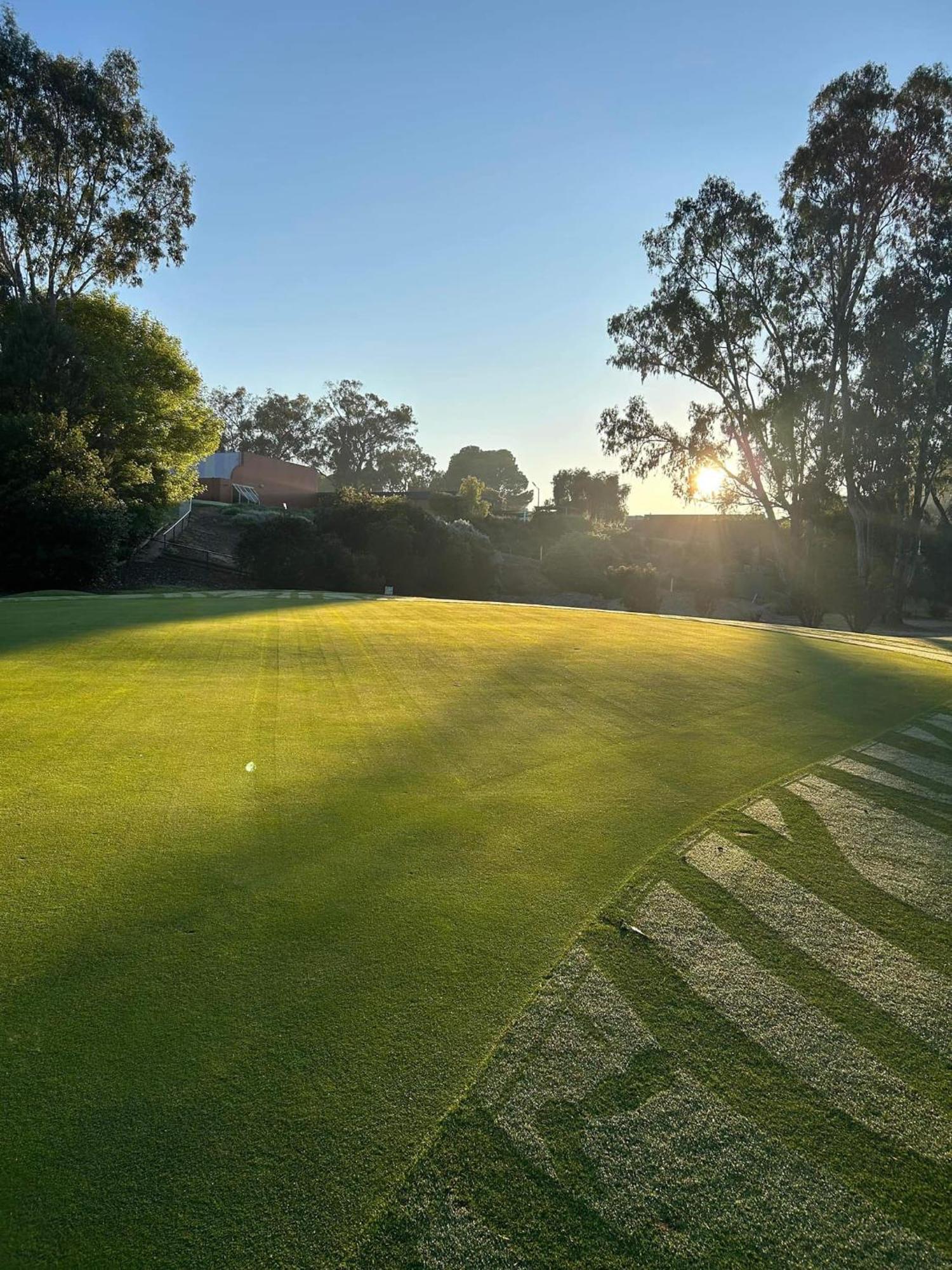 Corowa Golf Club Motel Esterno foto
