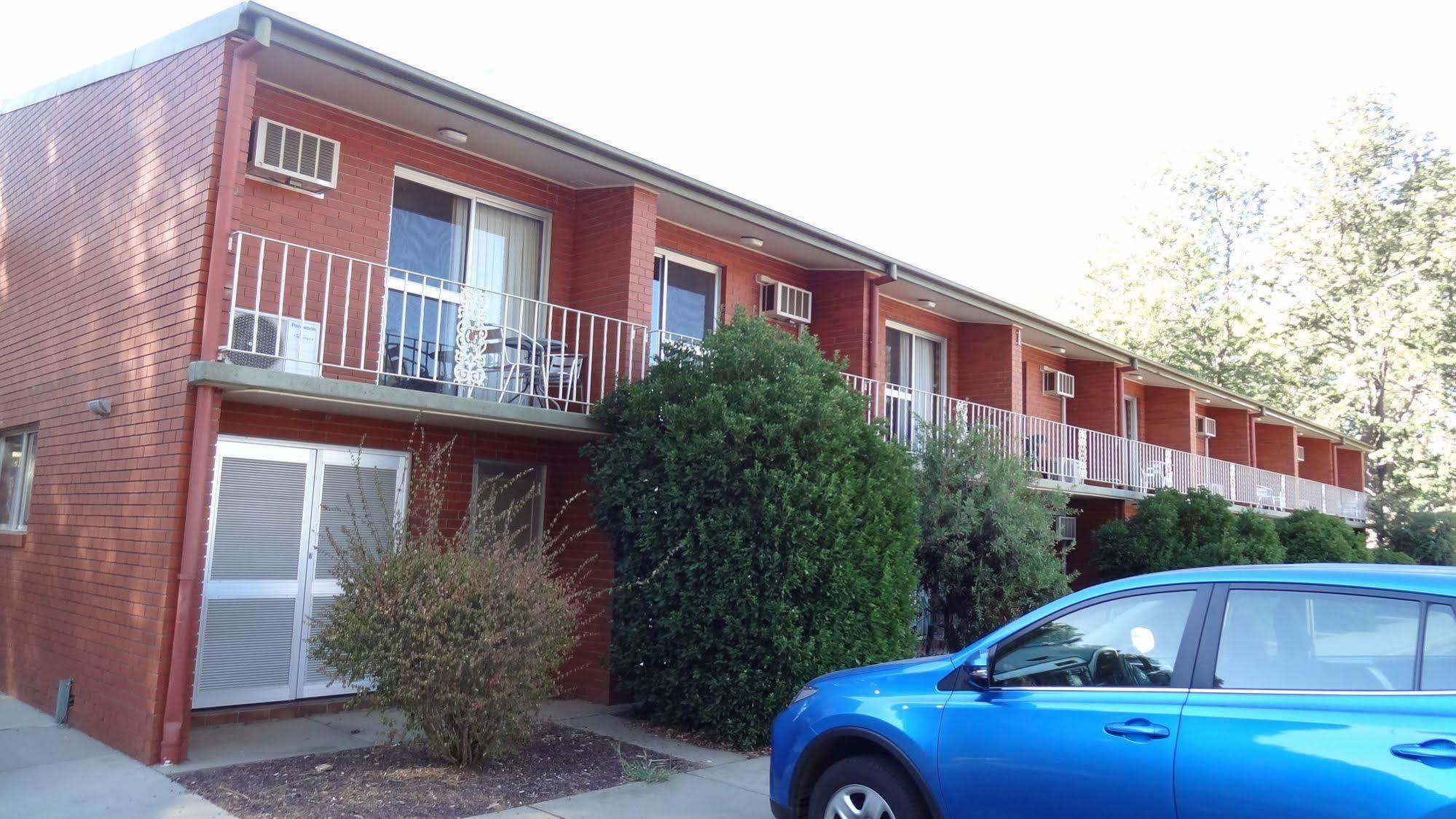 Corowa Golf Club Motel Esterno foto